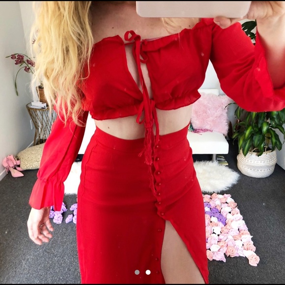 NEW!! 🌻This is What Makes Us Girls🌻 top + skirt - Picture 2 of 2